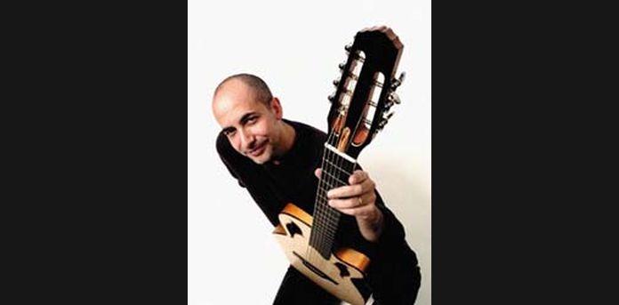 Bob Bonastre Présente "A Fleur De Cordes", Rencontre De Guitares.